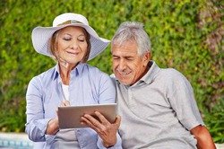 Интернет эффективен против депрессии у пожилых