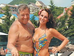 Борис Грачевский не может выкупить фамилию у жены