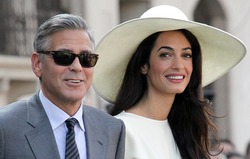 Свадебные снимки Джорджа Клуни спасут кому-то жизнь