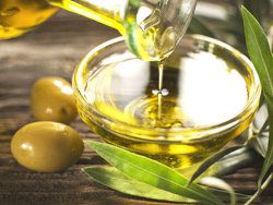 Важные для сердца жиры содержатся в оливковом масле