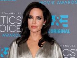 У Анджелины Джоли подозревают рак