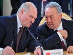 Лукашенко и Назарбаев поспорили о качестве молока